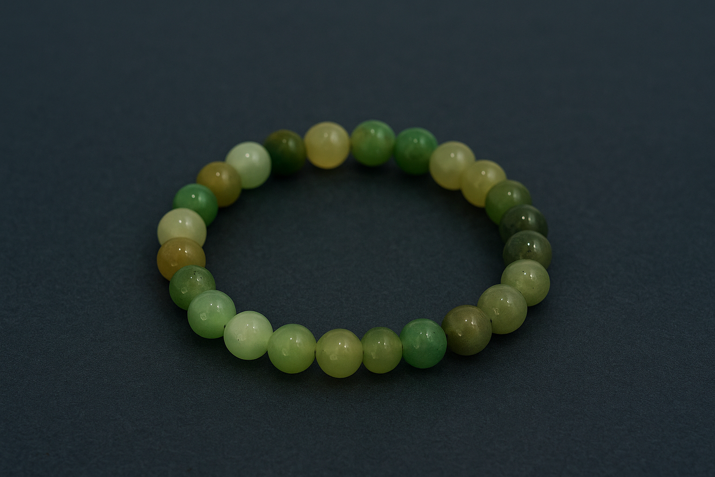 Green Jade Bracelet – Symbol of Prosperity, Balance & Good Fortune